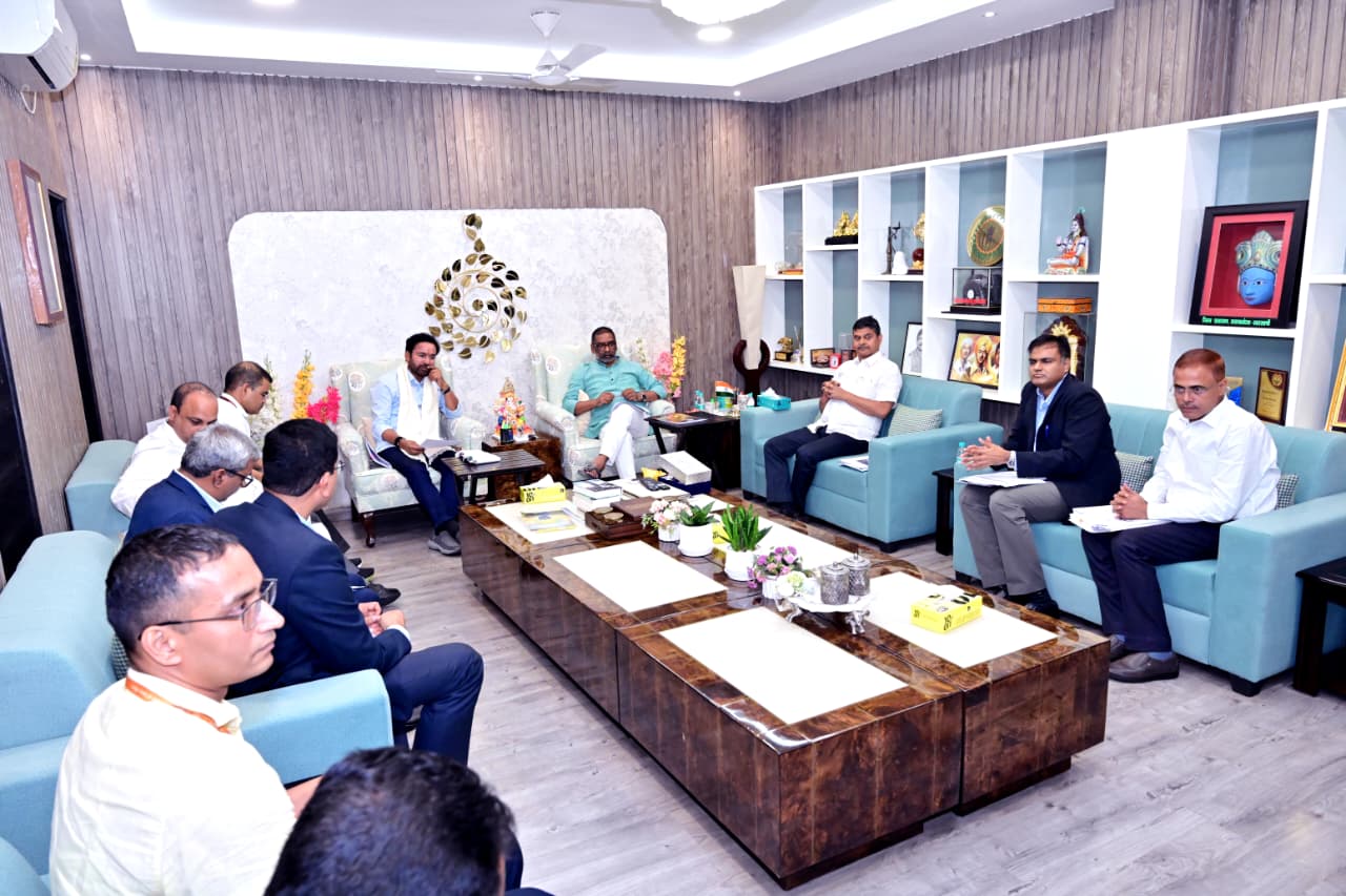 मुख्यमंत्री हेमन्त सोरेन और  केंद्रीय कोयला मंत्री जी. किशन रेड्डी के बीच बैठक,कोल माइंस से जुड़े विषयों/ मुद्दों तथा उसके समाधान को लेकर हुई चर्चा