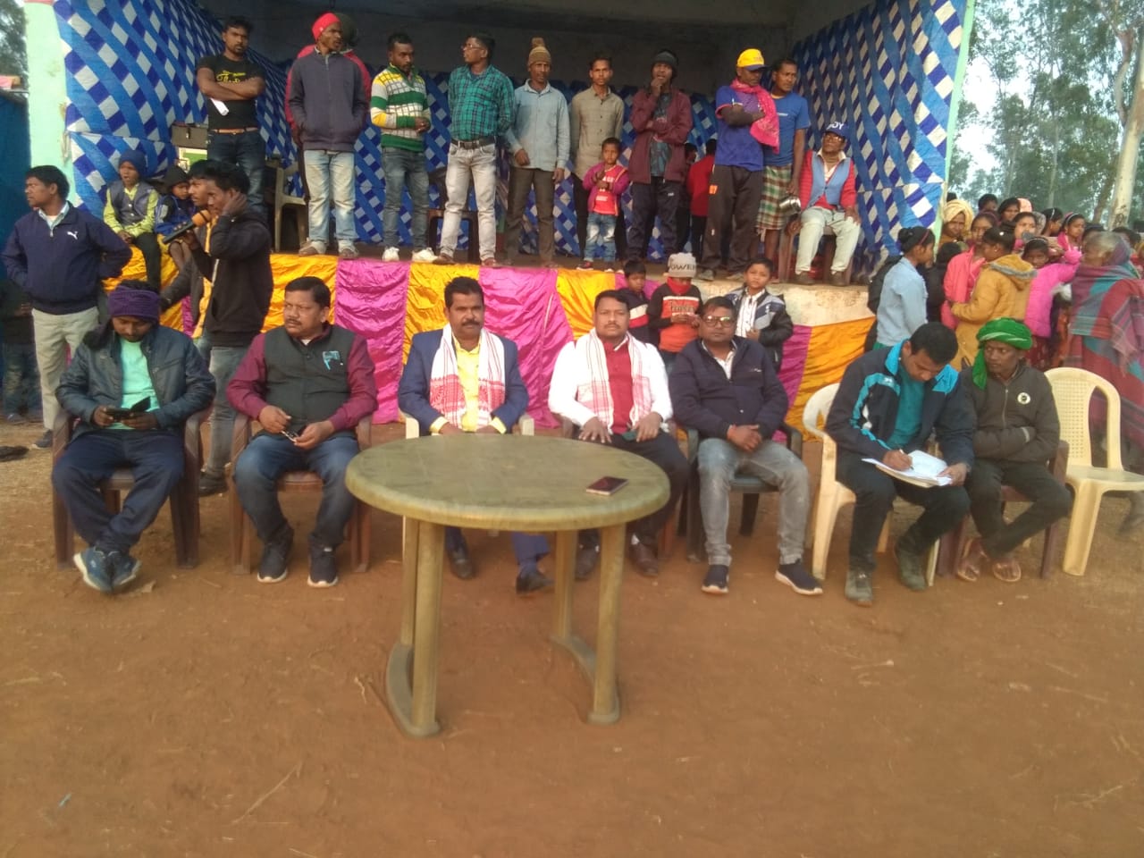 तीन दिवसीय फुटबाल टूर्नामेंट का बीजेपी नेता ने किया उद्घाटन