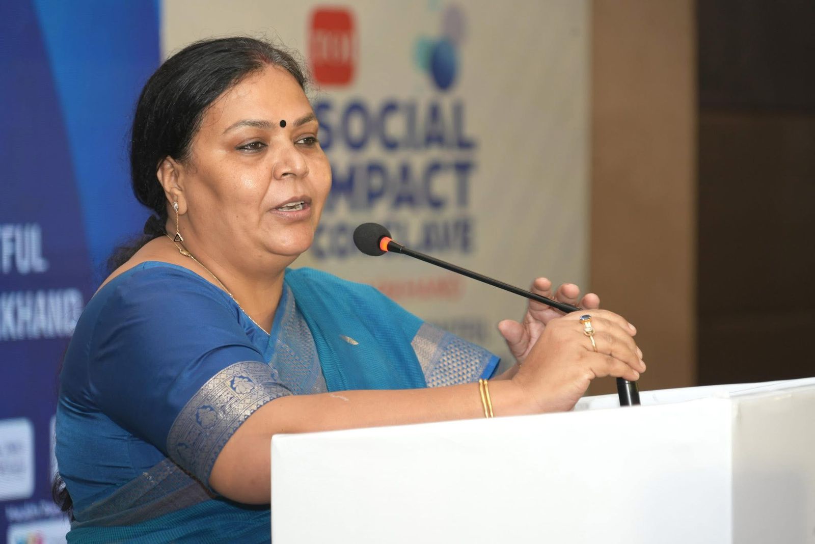 तकनीक से बदलती प्रशासनिक व्यवस्था: झारखंड में AI आधारित शासन की होगी नई शुरुआत- दीपिका पांडे सिंह 