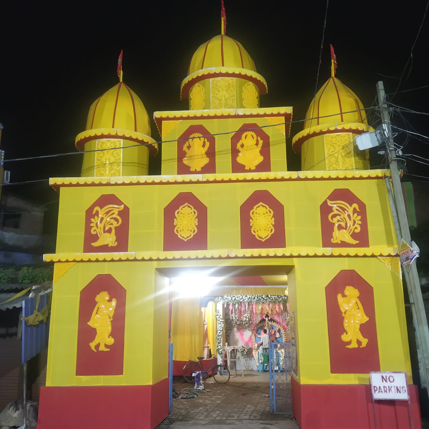 दुर्गा मंदिर में आज खुलेगा श्री गणेश पूजा पंडाल, विधि-विधान से होगी पूजा-अर्चना