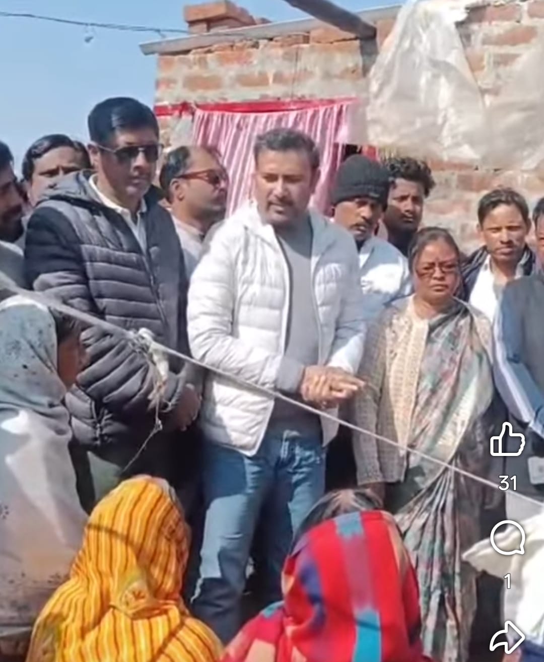 अंश–अंशिका और सोमा मुंडा के  परिजनों से मिले सुदेश महतो,राज्य सरकार पर हमला बोला