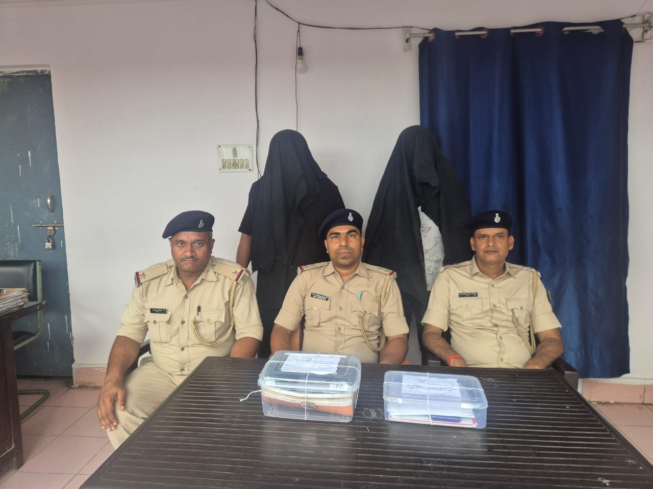 लोन दिलाने के नाम पर साइबर ठगी का मामला, दो अभियुक्त गिरफ्तार