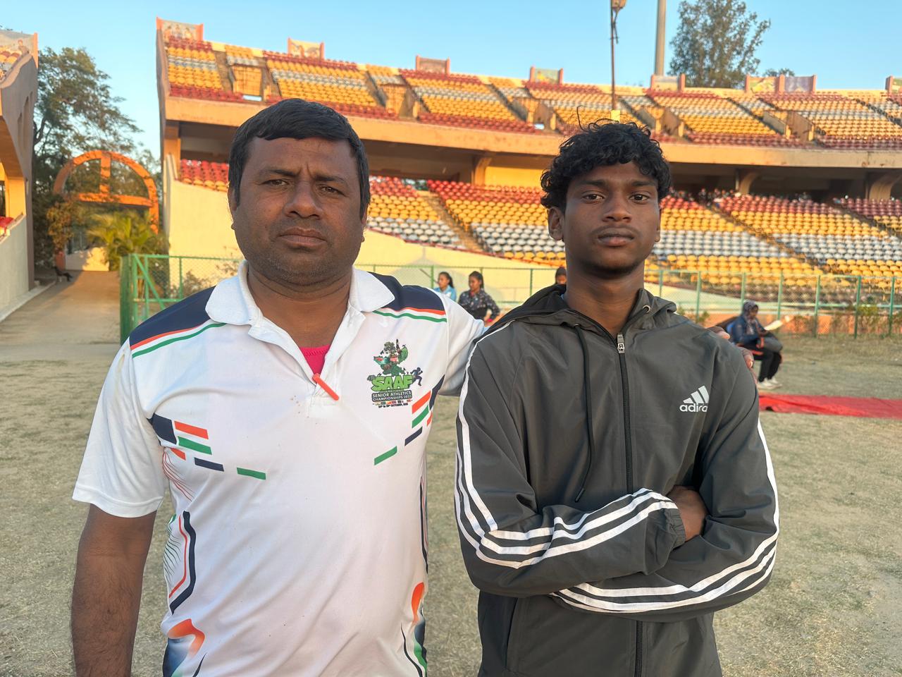 मेजबान झारखंड समेत देश भर के 26 राज्य के एथलीट शिरकत कर रहे हैं ।