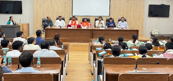 नवनिर्वाचित जनप्रतिनिधियों का निगम कार्यालय में गरिमामय स्वागत एवं सम्मान