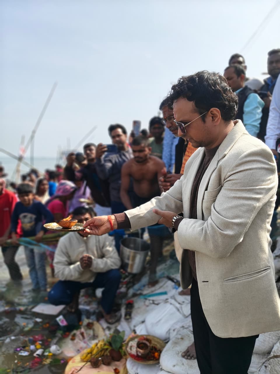 राजकीय माघी पूर्णिमा मेले का भव्य आगाज़; उत्तरवाहिनी गंगा के तट पर उमड़ा आस्था का जनसैलाब