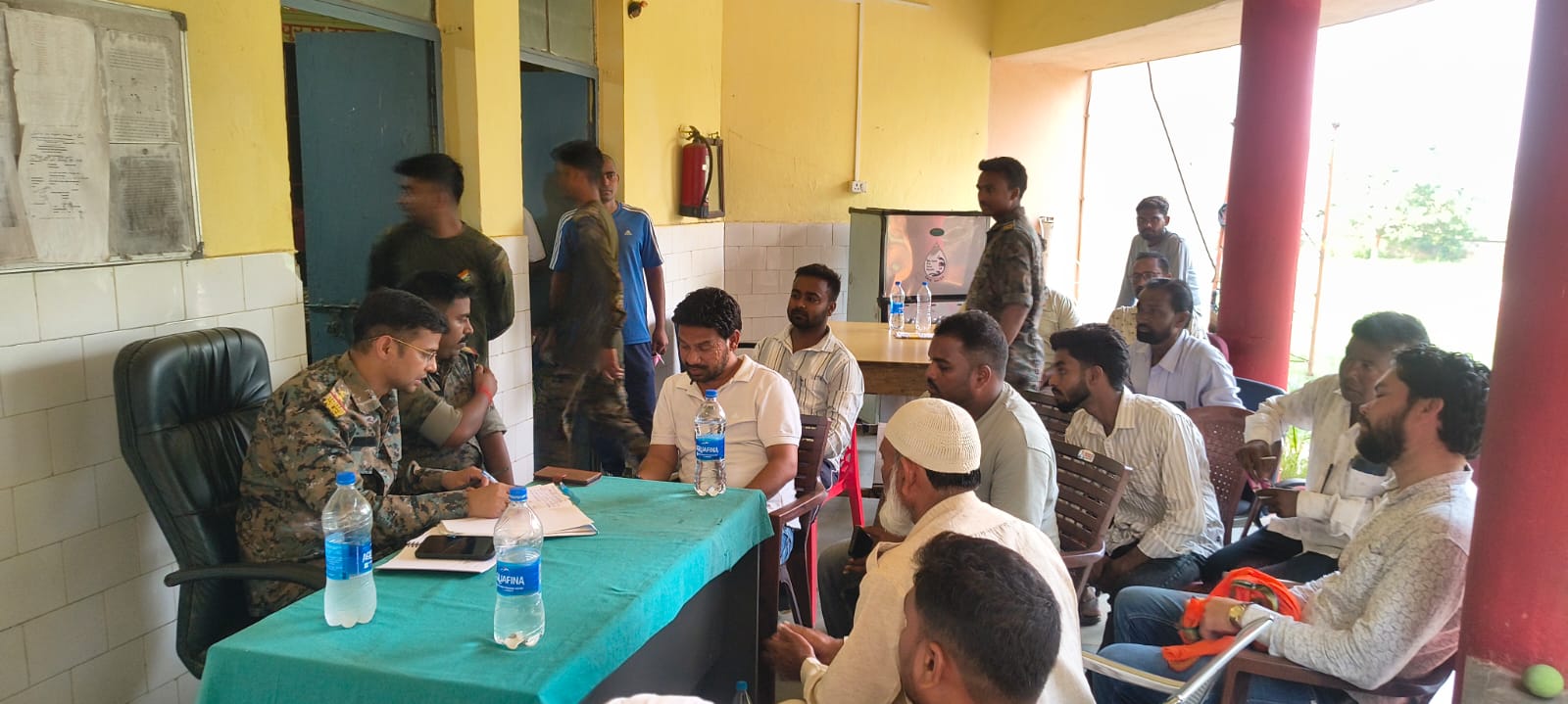 सोनाहातु थाना परिसर में बकरीद को लेकर शांति समिति की बैठक आयोजित