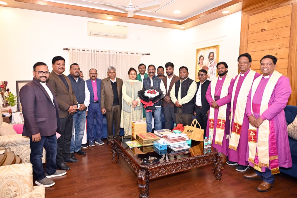 मुख्यमंत्री हेमंत सोरेन से  विभिन्न चर्चों के पुरोहित तथा यूथ लीडर्स ने शिष्टाचार भेंट 