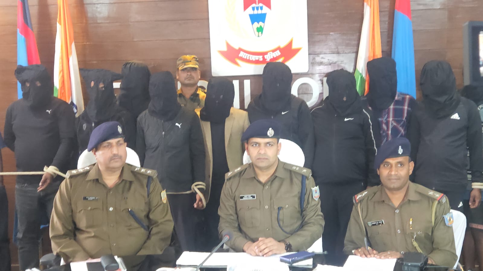 हथियार के साथ मारपीट का मामला.12 अभियुक्त ही गिरफ्तार 