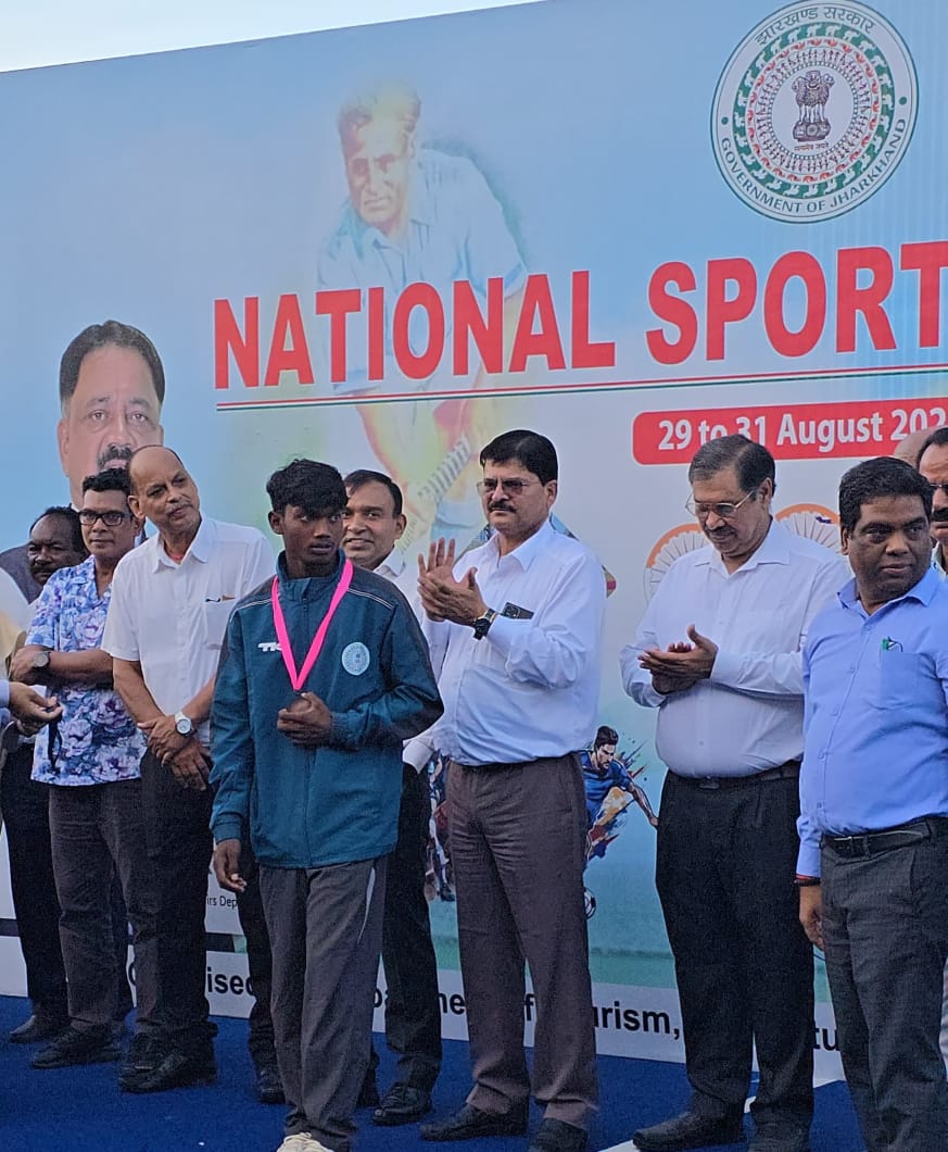 जमादार केरई एवं संतोष मुर्मू ने राज्य स्तर पर पदक जीत जिले को किया गौरवान्वित