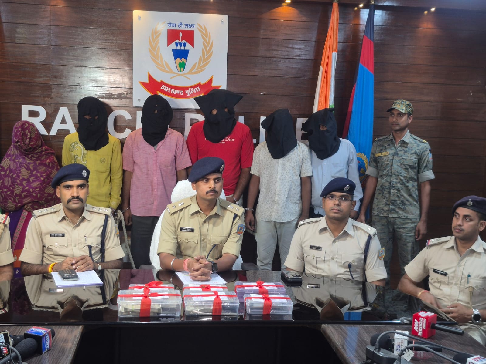 रांची के कांके में डकैती कांड का खुलासा, छह आरोपी गिरफ्तार; 4.24 लाख रुपये बरामद