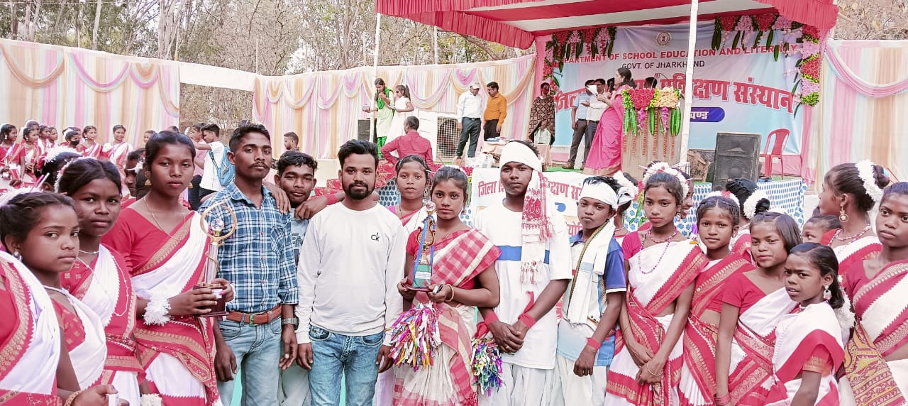 जिला शिक्षा एवं प्रशिक्षण संस्थान द्वारा नृत्य कला का आयोजन