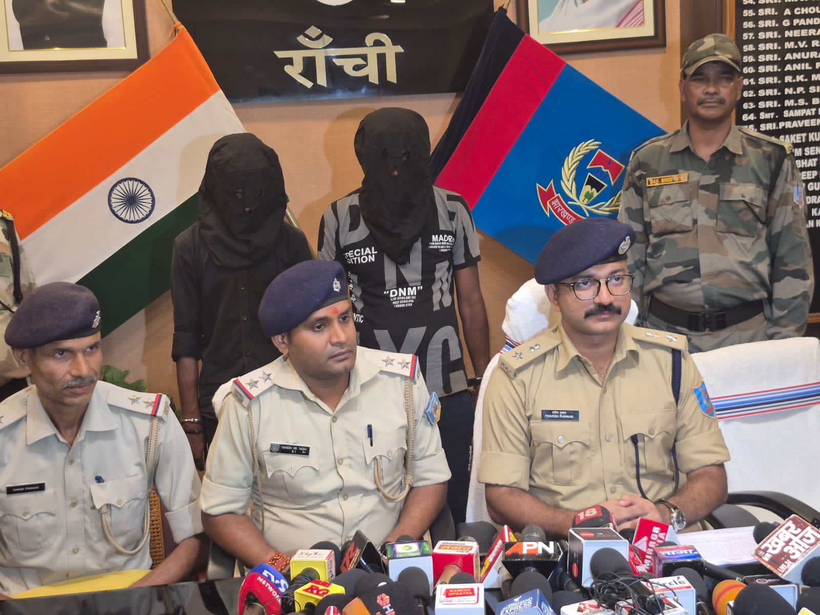 हत्या की योजना बना रहे दो अभियुक्त को पुलिस ने किया गिरफ्तार