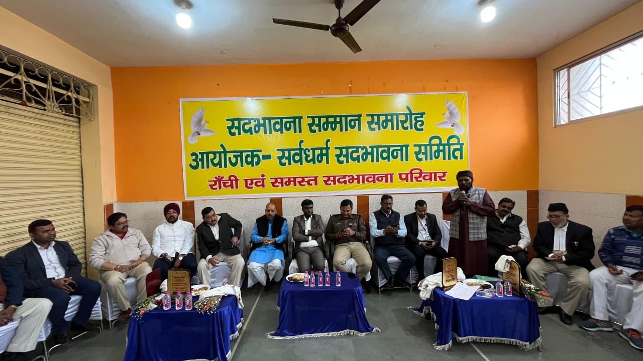 डीसी ने की आगामी पर्व-त्योहारों की शांतिपूर्ण तैयारी पर विस्तृत चर्चा कहा- सोशल मीडिया पर गलत संदेशों से सावधान रहने की अपील