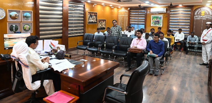 मनमानी पर लगेगा अंकुश, अवैध गैस विक्रेताओं पर होगी सख्त कार्रवाई : उपायुक्त