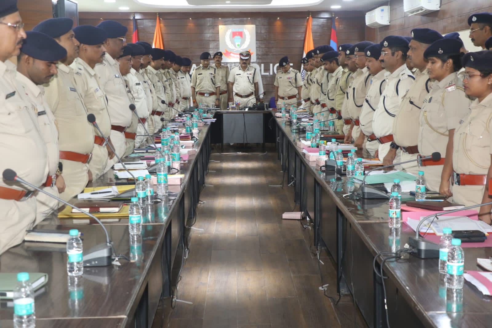 रांची में बिगड़ती कानून व्यवस्था को लेकर डीजीपी की अध्यक्षता में बैठक आयोजित