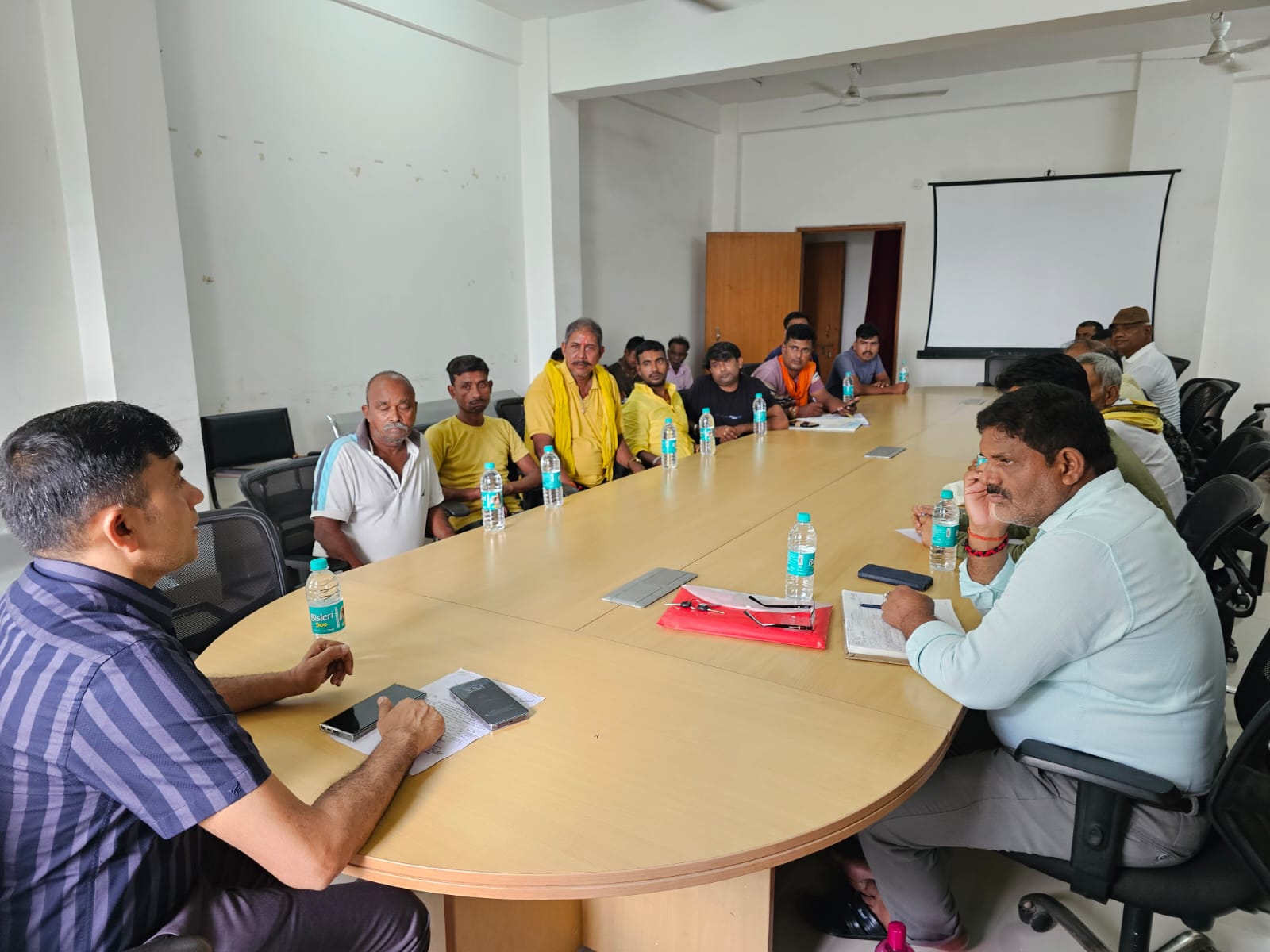 ऑटो चालक और टोटो चालक 17 तक कराए रजिस्ट्रेशन नहीं तो वाहन चलाना वर्जित -डीटीओ