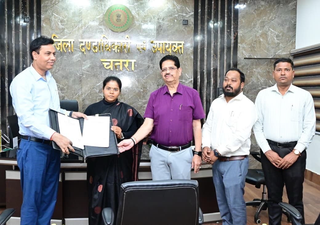 सीसीएल एवं जिला प्रशासन चतरा के बीच बिरहोर  परिवारों के आवास सुदृढ़ीकरण हेतु एमओयू हस्ताक्षर