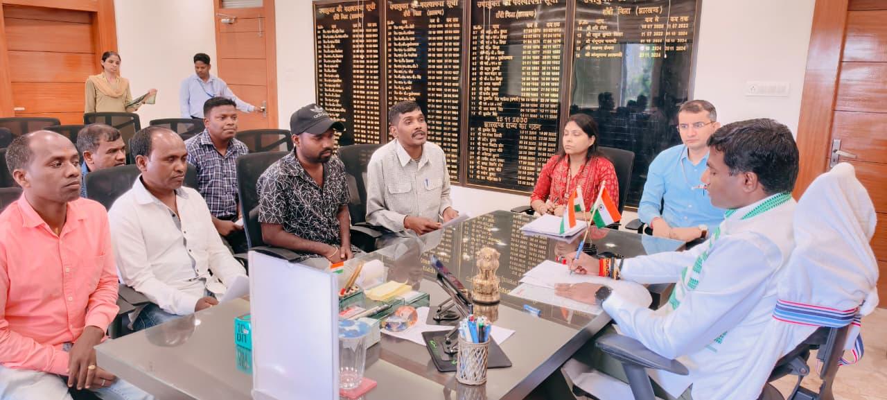 डीसी का जनता दरबार, कई शिकायतों का हुआ ऑन द स्पॉट निष्पादन