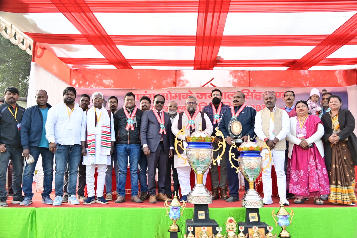 मरांग गोमके जयपाल सिंह मुंडा की जयंती पर फुटबॉल मैच का आयोजन,बरियातू राजा स्पोर्ट्स क्लब विजेता 