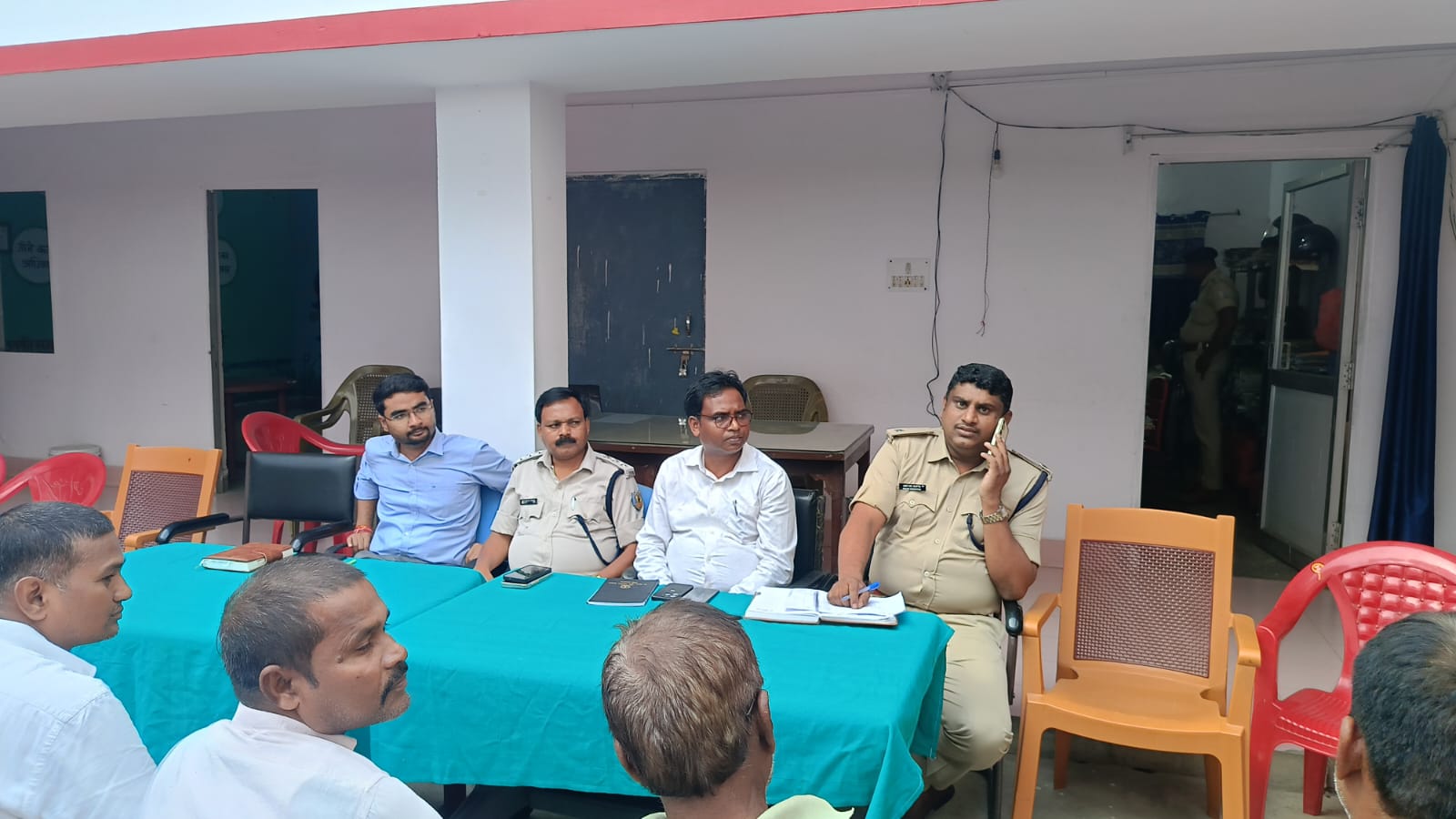 दीपावाली काली पूजा के मद्देनजर  आयोजित की गई शांति समिति की बैठक