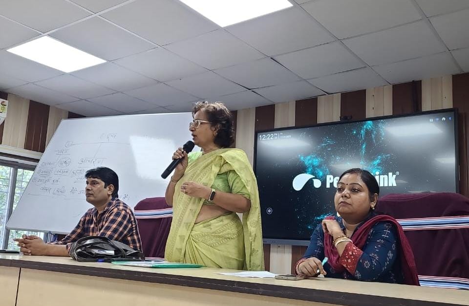 पजीबीएम कॉलेज में 