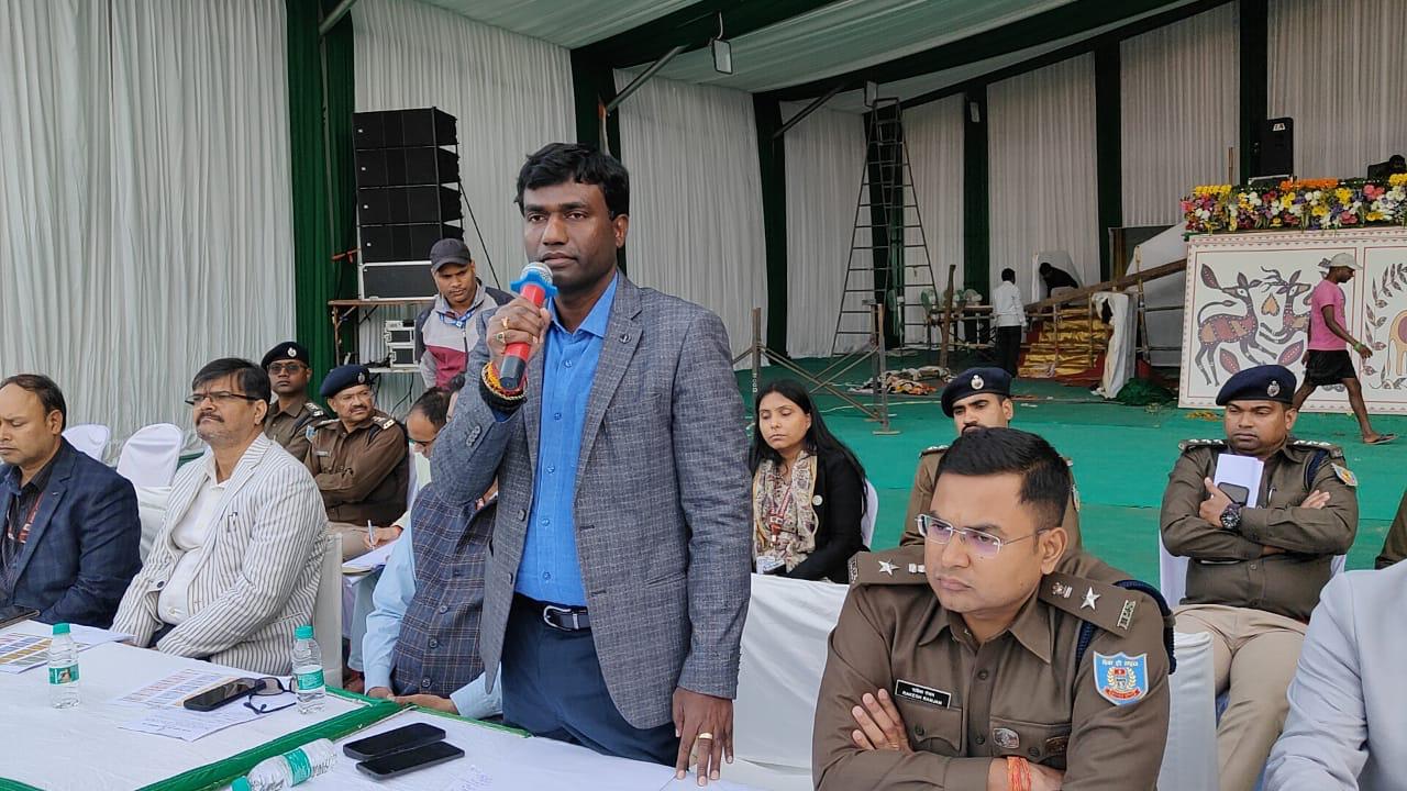 हेमंत सरकार 2.0 का  प्रथम वर्षगाँठ, मोराबादी में बड़ा कार्यक्रम की तैयारी पूरी, डीसी ने की अधिकारियों के साथ समीक्षा बैठक 