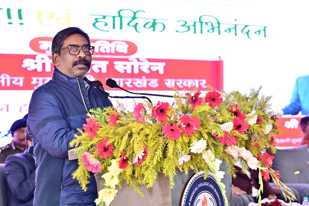 मुख्यमंत्री का प्रयास लाया रंग: नाइजर में झारखण्ड के 05 प्रवासी श्रमिकों के अपहरण के आठ माह बाद हुई सकुशल रिहाई