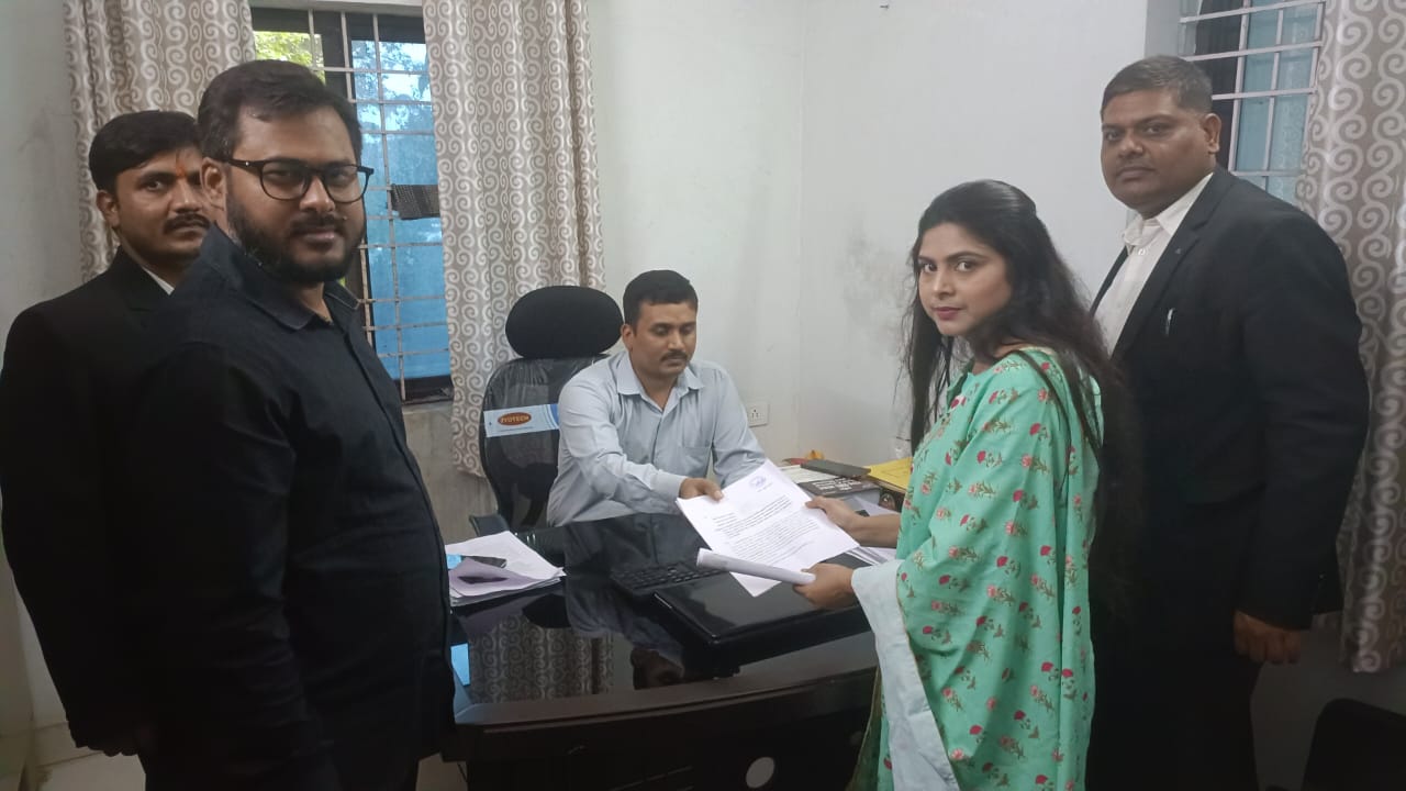 झारखंड यूथ कांग्रेस लीगल सेल ने राहुल गांधी की छवि धूमल करने को लेकर दर्ज कराई FIR
