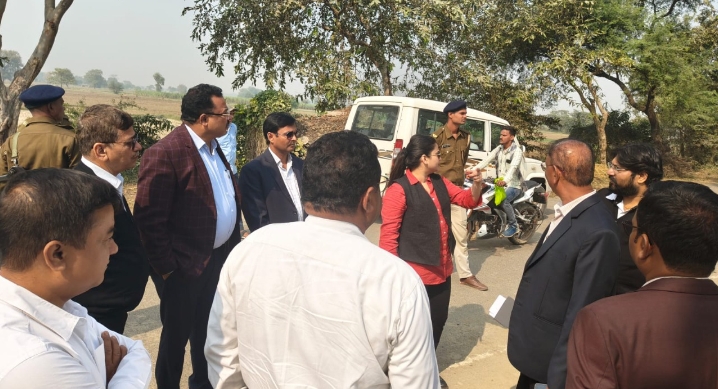 प्रस्तावित हवाई अड्डा निर्माण को लेकर 6 सदस्य टीम ने किया चिन्हित भूमि का निरीक्षण