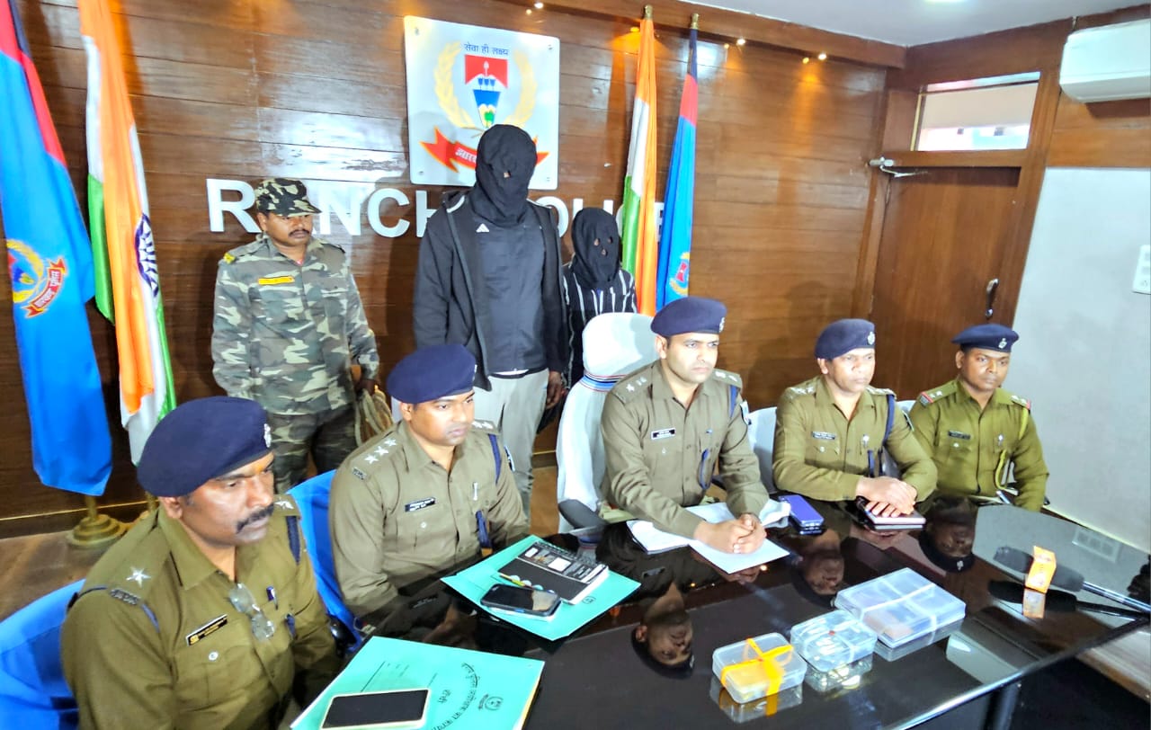 सासाराम से रांची लाकर ब्राउन शुगर का धंधा करनेवाले विधानगर निवासी दो युवा गिरफ्तार 