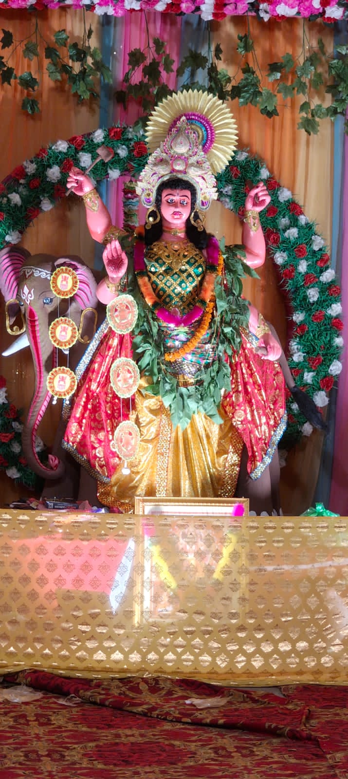 विश्वकर्मा पूजा पर भक्तिमय हुआ सिल्ली-मुरी मशीनों और औजारों की पूजा के साथ भक्तिमय हुआ
