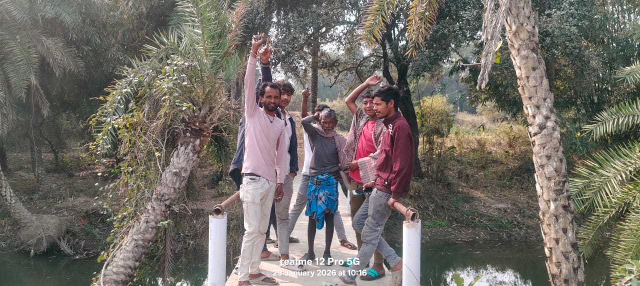 तेतुलिया पुलिया की बदहाली पर फूटा ग्रामीणों का गुस्सा