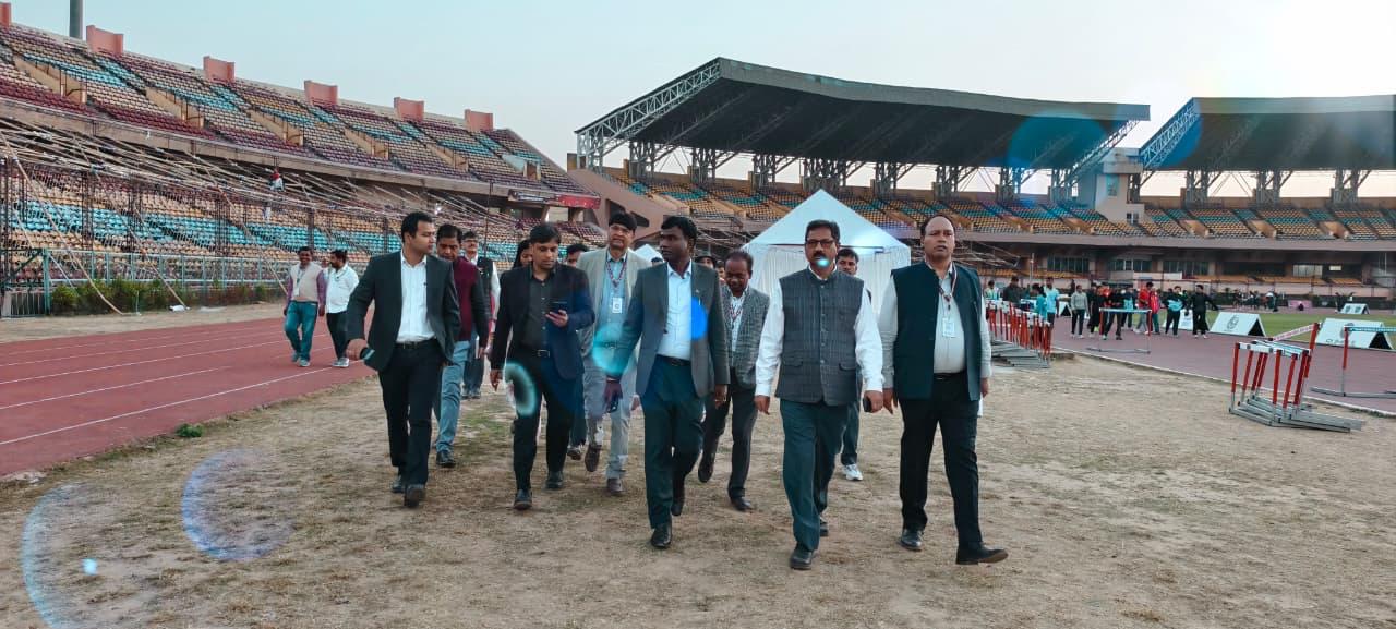 जिला निर्वाचन पदाधिकारी (नगरपालिका)-सह-उपायुक्त, रांची मंजूनाथ भजन्त्री ने स्वयं जांची मतपेटियों की लॉक व्यवस्था