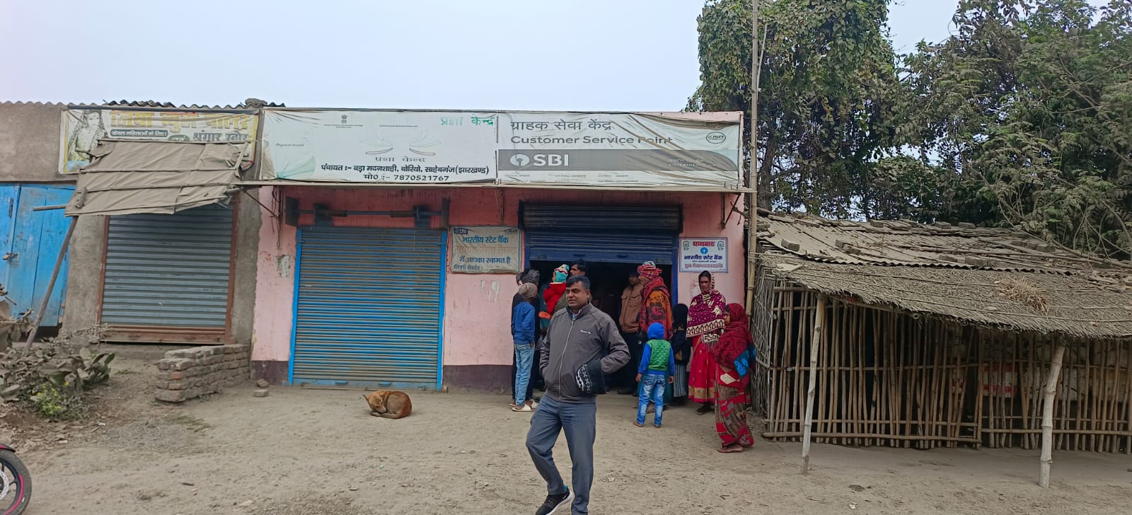 चोरों का हौसला चरम सीमा पर,एक ही मुहल्ले में दूसरी रात भी चोरी।