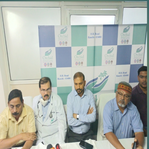 स्ट्रोक बीमारी में,मैकेनिकल थ्रोमबेकटोमी उपचार  लेकर ऑर्किड अस्पताल डॉक्टरों ने की प्रेस वार्ता